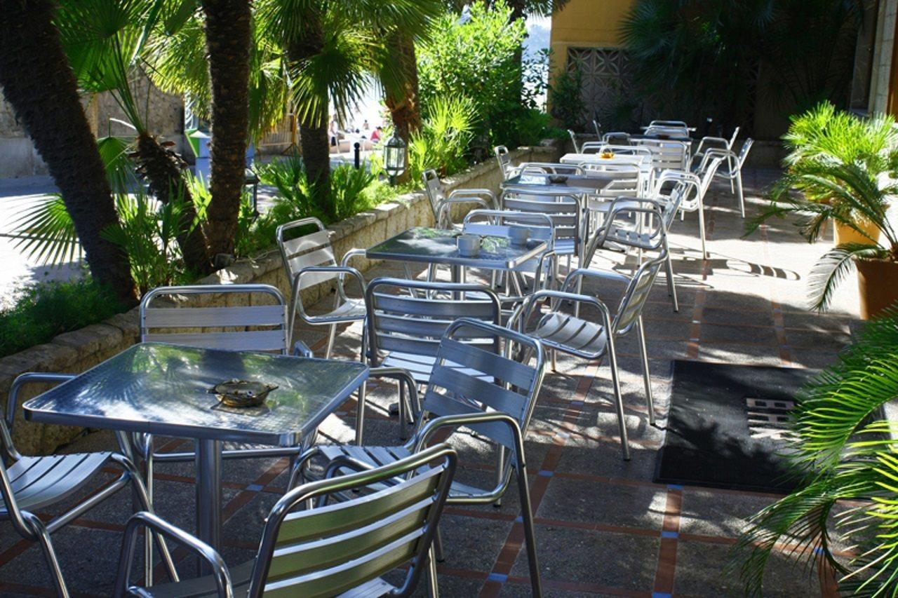 Hotel Gaya Peguera Buitenkant foto