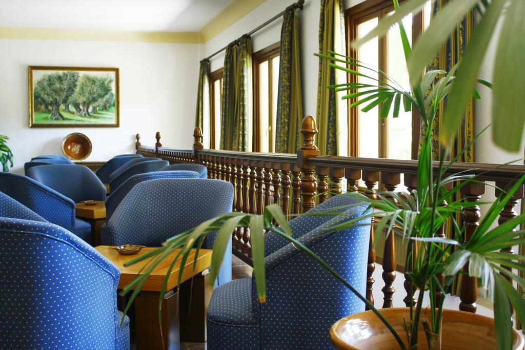 Hotel Gaya Peguera Buitenkant foto